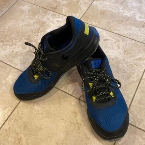 Under Armour , size 12 , Mens Toccoa Shoe , Blue w/ yellow